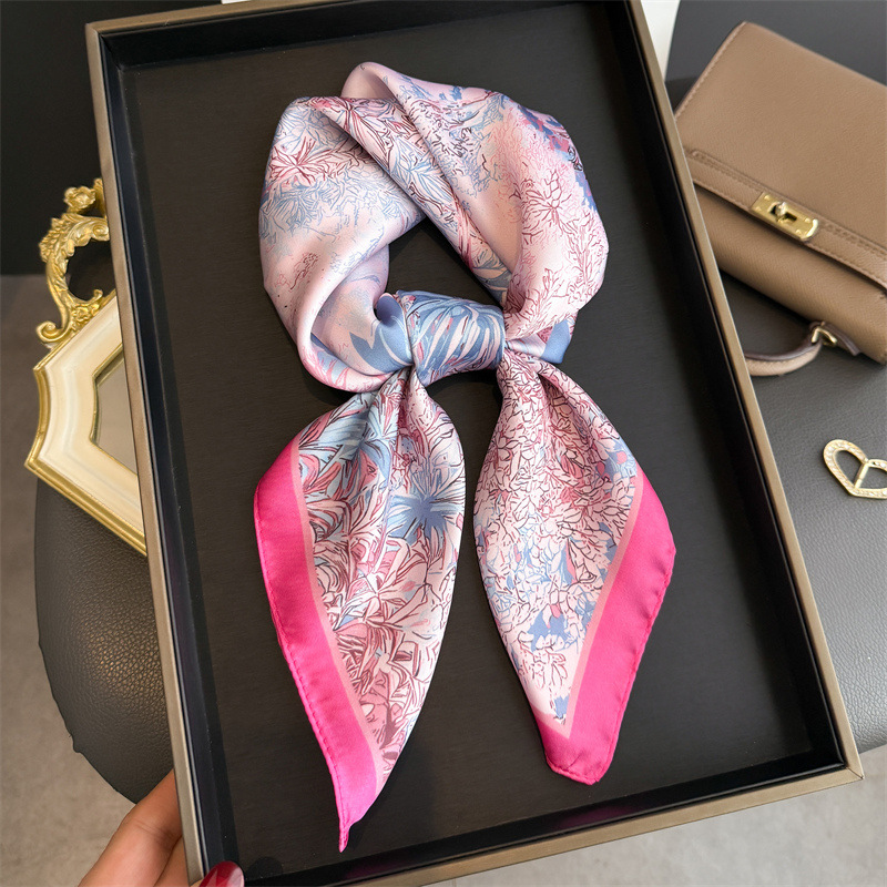 Luxury Bags In China - Lenço de Seda com Estampa de