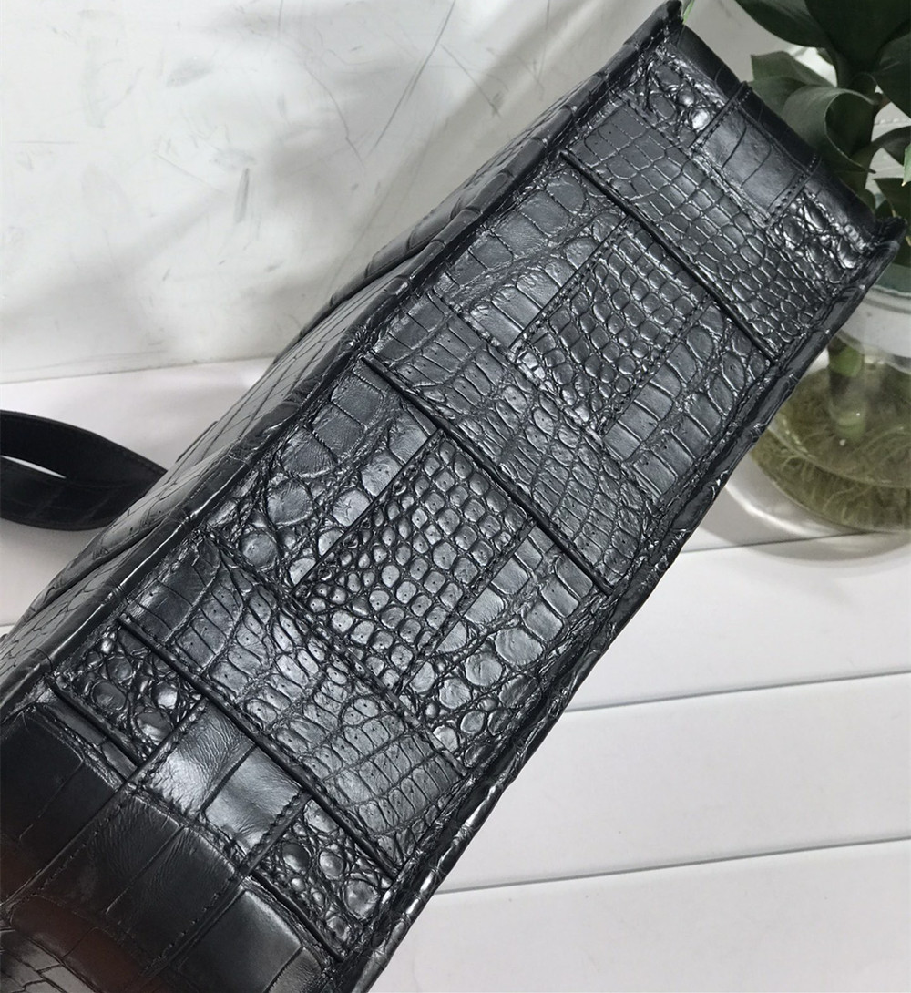 Nova Bolsa para Laptop em Cour - Luxury Bags For Men avaliação e preço